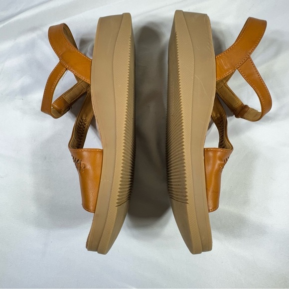 Baretraps Women’s Frolick Dark Camel Sandals - Picture 4 of 8